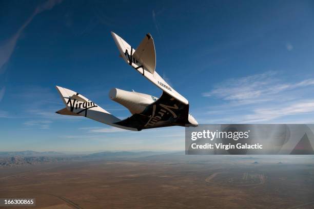 Virgin Galactic vehicle SpaceShipTwo completes it's successful first glide flight at Mojave on October 10, 2010 over Mojave in California.