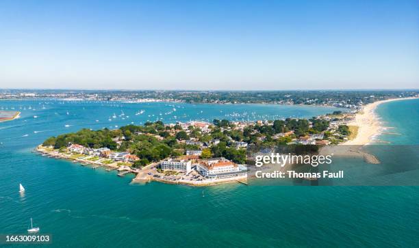 millionaires row at sandbanks in dorset - beach stock pictures, royalty-free photos & images