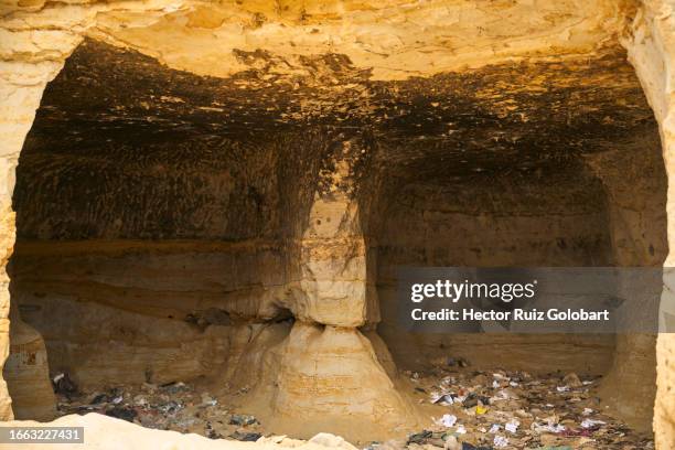 cuepe old caves - cliff house stock pictures, royalty-free photos & images