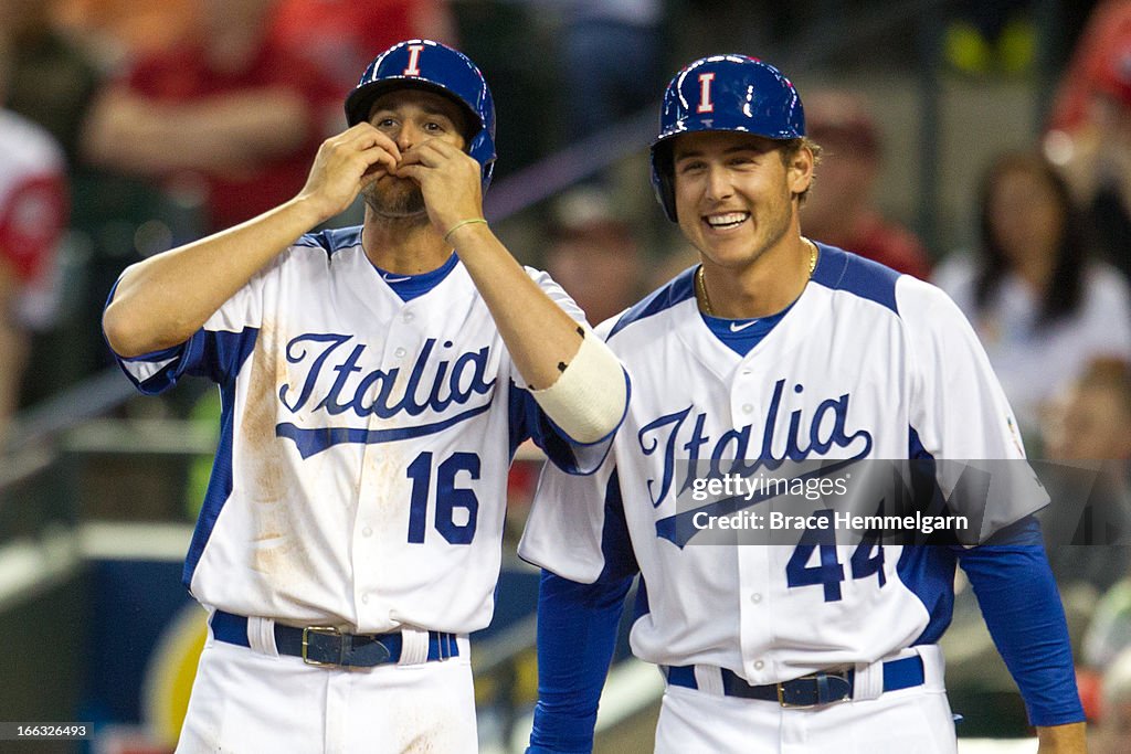 World Baseball Classic - Pool D - Canada v Italy