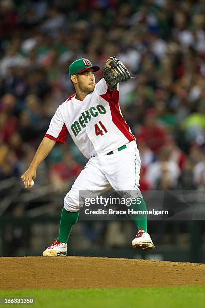 Marco Estrada of Mexico pitches against Canada during the World Baseball Classic First Round Group D game on March 9, 2013 at Chase Field in Phoenix,...