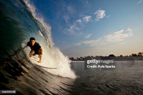 Small Clean Surf Surfing Small Waves Photos and Premium High Res Pictures - Getty Images
