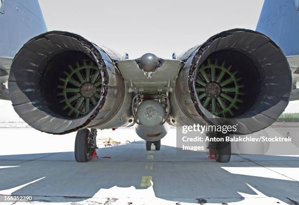 Fighter Jet Turbine Photos and Premium High Res Pictures - Getty Images