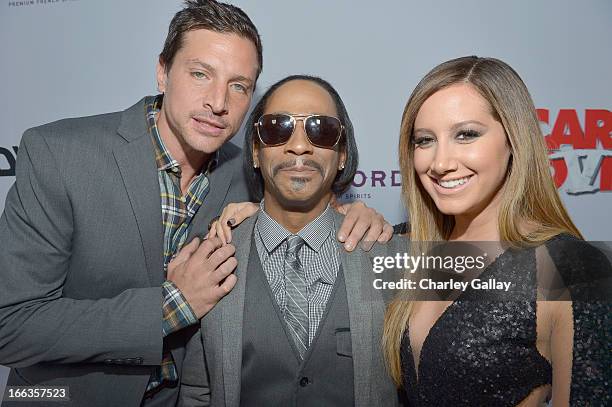 Actors Simon Rex, Katt Williams, and Ashley Tisdale arrive at the premiere of "Scary Movie V" presented by Dimension Films, in partnership with Lexus...