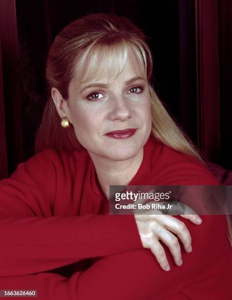 Actress Bonnie Hunt photo session on set of her Bonnie Hunt Show, September 20, 1995 in Los Angeles, California.