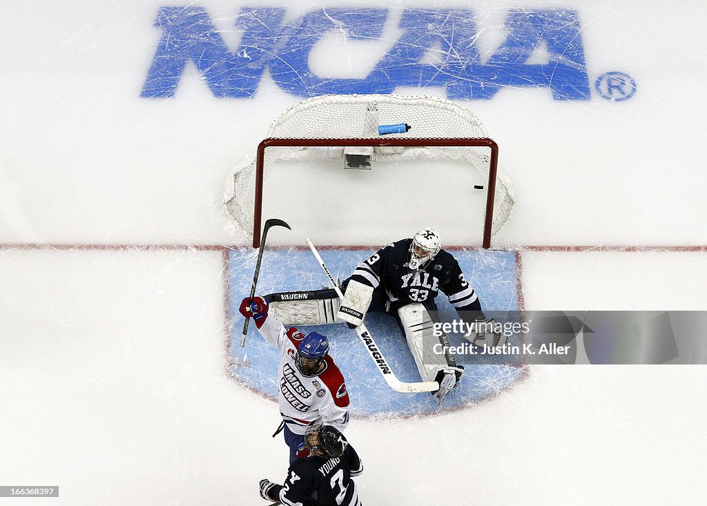 2013 NCAA Division I Men's Hockey Championships Ð Semifinals