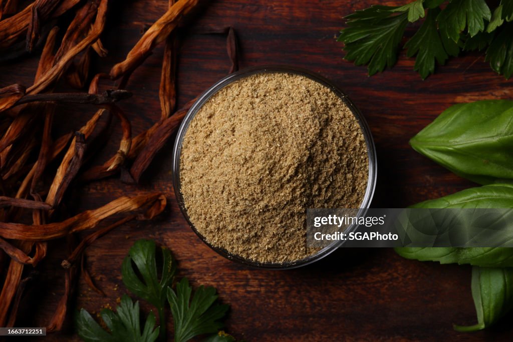 Mild Curry powder with Seaweed and Basil