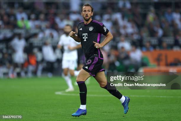 Harry Kane of Bayern Munich in action during the Bundesliga match between Borussia Mönchengladbach and FC Bayern München at Borussia Park Stadium on...