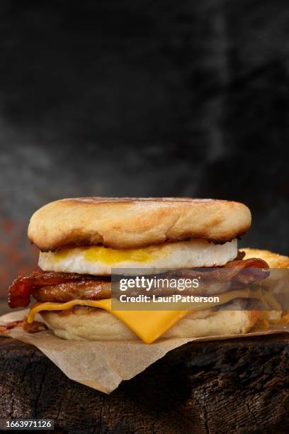 the copycat "mighty muffin" breakfast sandwich - english muffin stock pictures, royalty-free photos & images