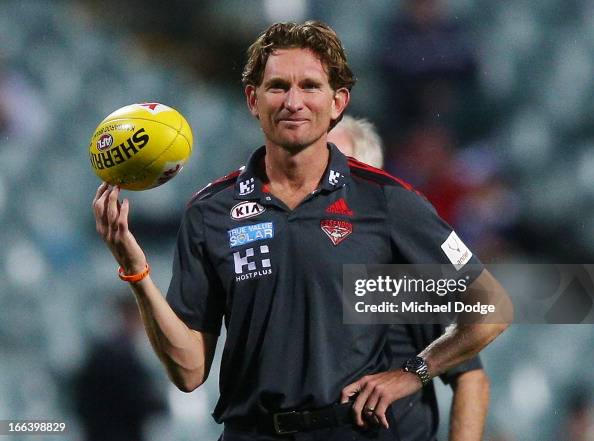 AFL Rd 3 - Fremantle v Essendon AFL Rd 3 - Fremantle v Essendon