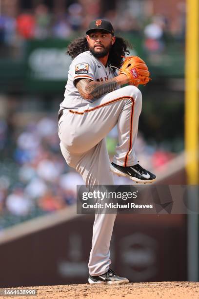 Sean Manaea of the San Francisco Giants delivers a pitch against the Chicago Cubs during the sixth inning at Wrigley Field on September 06, 2023 in...