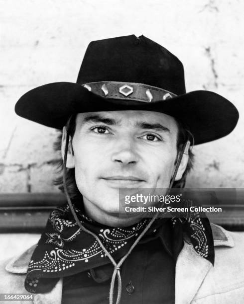 American actor Pete Duel as he appears in his role as Hannibal Heyes in the TV western series 'Alias Smith And Jones', circa 1970.