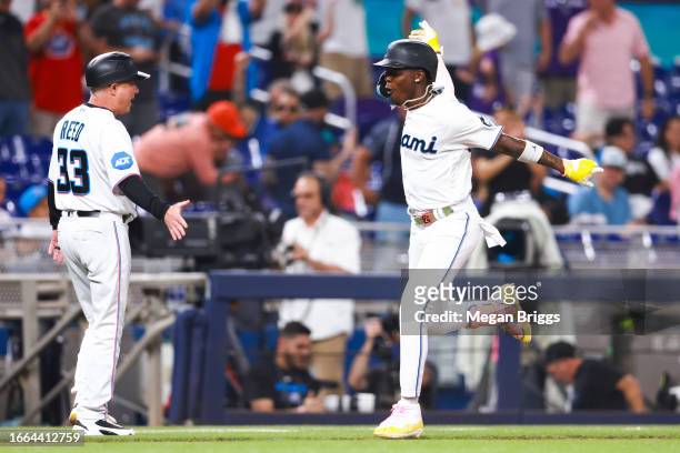 Jazz Chisholm Jr. #2 of the Miami Marlins rounds the bases after hitting a home run against the Los Angeles Dodgers during the fifth inning at...