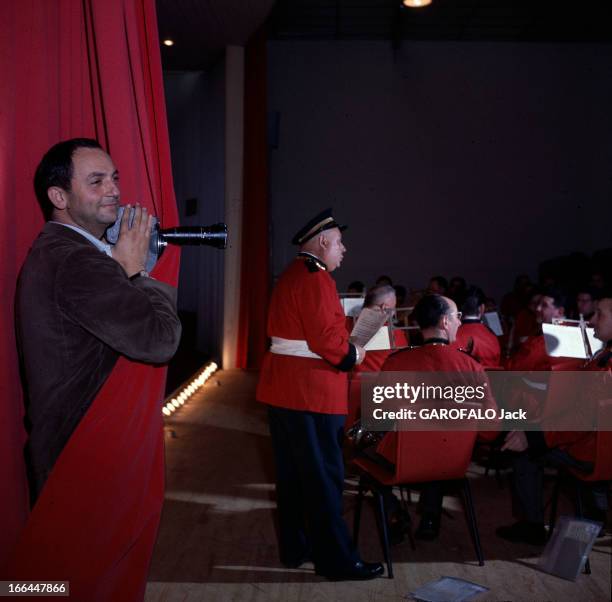 Shooting Of The Film 'La Douceur Du Village' By Francois Reichenbach. Sarthe-Loué- 1964- Tournage du film 'La douceur de vivre' réalisé par François...