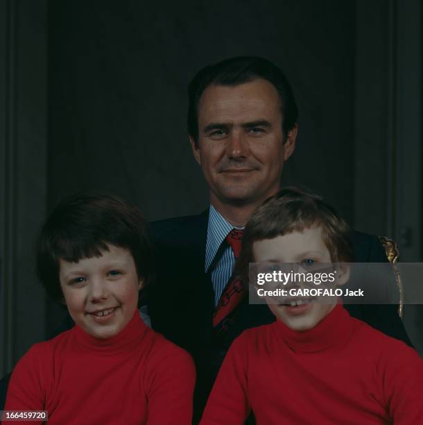 Rendezvous With Prince Henrik Of Denmark And Princess Margrethe Of Denmark With Family. Au Danemark, portrait du prince consort HENRIK DE DANEMARK,...