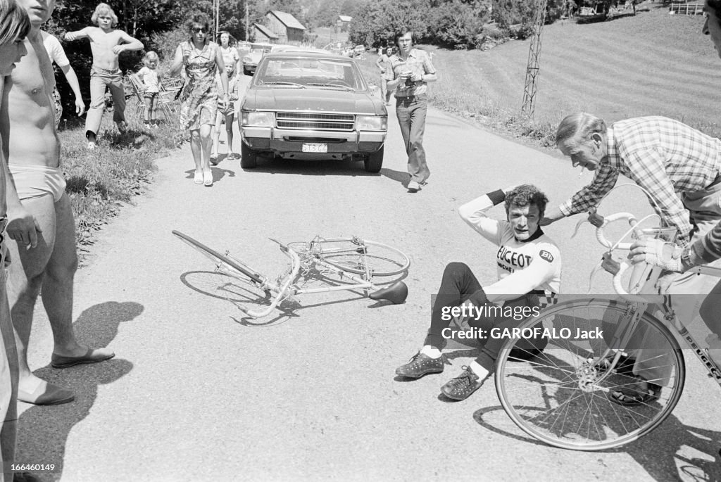 Tour De France 1975 France 17 Juin 1975 Lors Du 62 me Tour De tour-de-france-1975-france-17-juin-1975-lors-du-62-me-tour-de