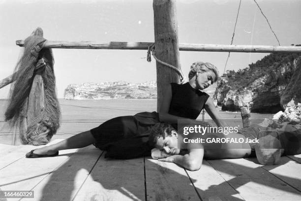 Rendezvous With Jules Dassin And Melina Mercouri On The Shooting Of 'Laloi' In 1956. En juin 1956, pendant le tournage du film 'la loi' de Jules...