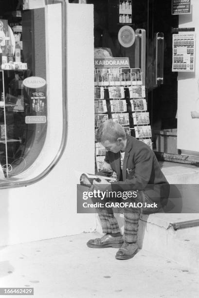 The Punks In London. Angleterre, Londres, 23 septembre 1979, Les punks, anarchistes de la pop-musique voient revenir la mode des années 60, et les...