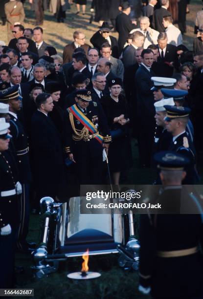 The Funeral Of John Fitzgerald Kennedy. Washington -23 novembre 1963- Les obsèques du président John Fitzgerald KENNEDY: au cimetière militaire...