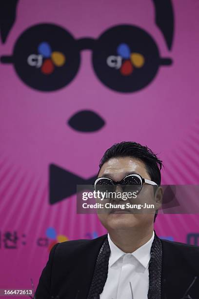 Singer PSY attends a press conference before his concert to introduce his new single 'Gentleman' at Olympic Stadium on April 13, 2013 in Seoul, South...