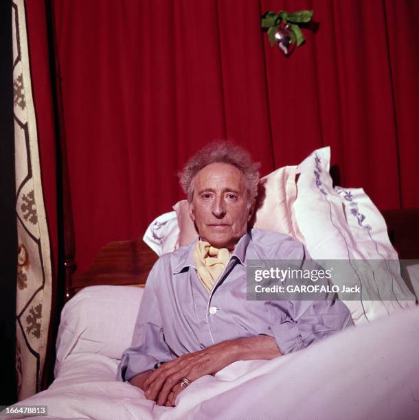 Jean Cocteau Convalescing At Jean Marais After His Heart Attack. Marnes-la -Coquette - Après sa crise cardiaque, en convalescence dans la maison de...