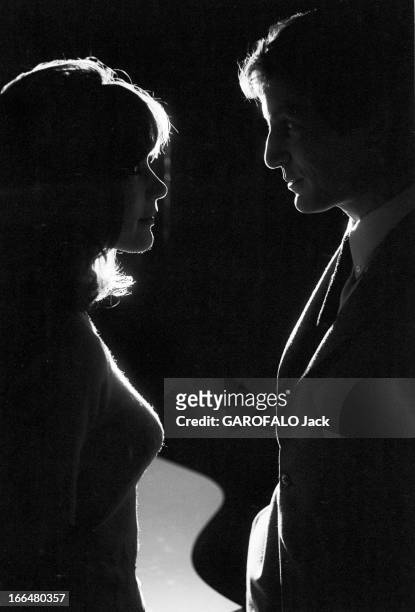 Rendezvous With Olga Georges-Picot And Claude Rich. France, 5 avril 1967, l'actrice française Olga GEORGES-PICOT a pris des cours d'art dramatique à...