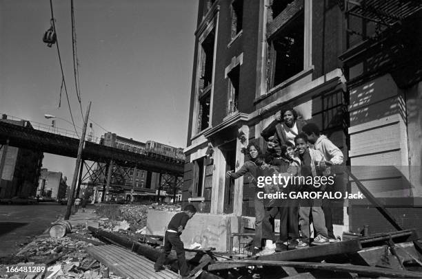 United States, New York, Bronx District In 1977. 1977 NEW YORK Le Bronx : le photographe Jack Garofalo en reportage pendant 3 mois. Ambiance dans les...