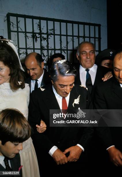 Wedding Of Jackie Kennedy And Aristotle Onassis. Ile de Skorpios - 20 octobre 1968 - Aristote ONASSIS avec son épouse Jackie KENNEDY souriante et son...