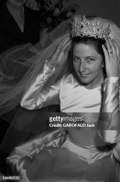Marriage Of Princess Marie-Louise Of Bulgaria With The Count Karl Of Leiningen. Le 21 février 1957 à Cannes, en France, lors de son mariage avec le...