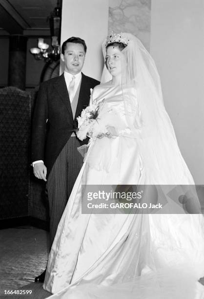 Marriage Of Princess Marie-Louise Of Bulgaria With The Count Karl Of Leiningen. Le 21 février 1957 à Cannes, en France, lors du mariage, le prince...