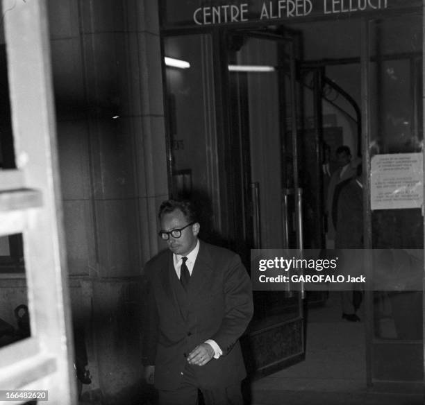 France April 1960 Rapt Of Eric Peugeot. France Paris 13-14/ 04/1960 : le 12 avril Eric PEUGEOT, 4 ans fils de Roland PEUGEOT constructeur automobile,...