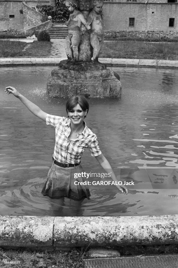 Shooting Of The Film 'Le Diable Par La Queue'. France, Fareins, 4 ...