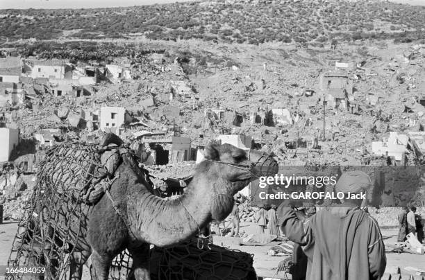 Agadir Earthquake. Maroc, Agadir, mars 1960, La ville a été partiellement détruite par un tremblement de terre le 29 février 1960. Ici vue d'ensemble...