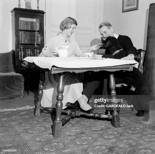 Rendezvous With George And Brigitte Carpentier. France, 7 avril 1956, l'ancien boxeur professionnel français Georges CARPENTIER, 62 ans, vient...