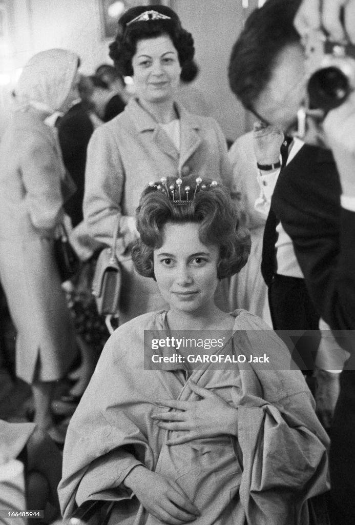 Alexandre De Paris Hair Dresser Of The Beginners Ball 1960. Le 1er ...