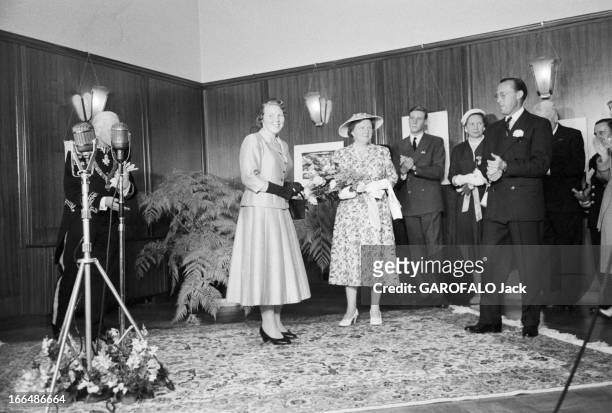 The 18Th Birthday Of Beatrix Of Holland In 1956. Aux Pays-bas- en juillet 1956, Beatrix de Hollande fête ses 18 ans. Lors d'une réception officielle,...