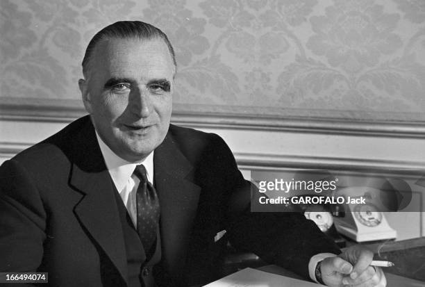 Meeting With George Pompidou. 1964 22 avril Paris, Georges POMPIDOU, premier ministre mais président par interim lors de l'opération du Général De...