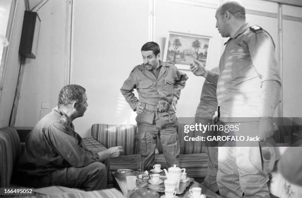 Conflict Between Morocco And Polisario. Octobre 1979 Sahara Occidental-Sud Maroc : Hassan 2, roi du Maroc, lance une grande opération militaire ,...
