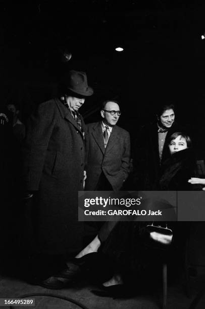 The Theater Play 'Orvet' By Jean Renoir With Leslie Caron. Paris 1955, au théatre de la Renaissance, Leslie CARON et Jean RENOIR pour les répétition...