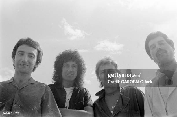 Concert Of The Band Queen. Argentine, 5 mars 1981, le groupe de rock anglais QUEEN, en tournée en Amérique du Sud, donne un concert au stade de Mar...