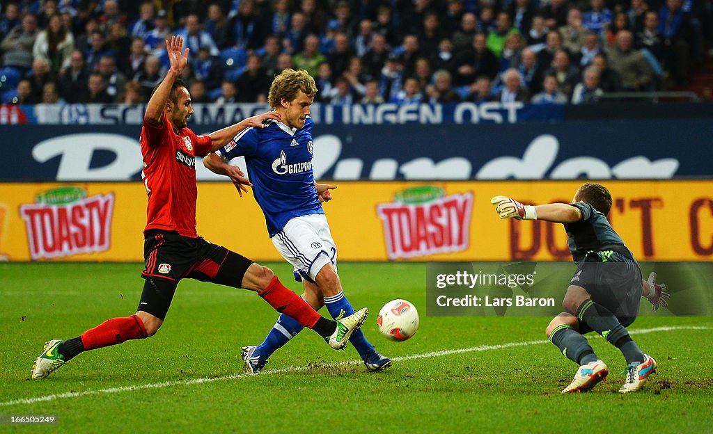 FC Schalke 04 v Bayer 04 Leverkusen - Bundesliga