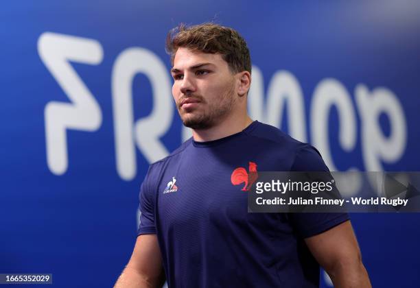 Antoine Dupont of France arrives for the Captains run ahead of their Rugby World Cup France 2023 match against New Zealand at Stade de France on...