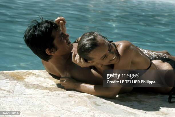 Shooting Of The Film 'La Piscine' By Jacques Deray. Tournage du film 'La piscine' de Jacques DERAY dans le décor d'une somptueuse villa aux environs...
