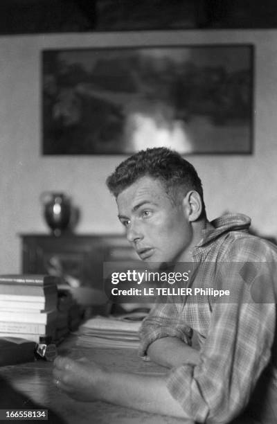 Close-Up Of Alexis Gourvennec. Bretagne, le 28 juin 1961, portrait du syndicaliste agricole Alexis GOURVENNEC, chez lui en famille ou travaillant aux...