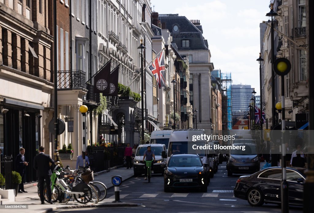 London's Luxury Mayfair District