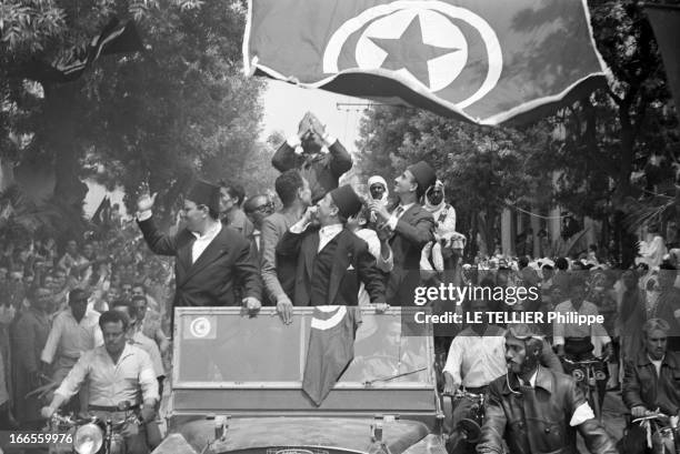 The Exile On Groix Island And The Triumphal Return Of Habib Bourguiba In Tunisia. Tunis- 5 juin 1955- Après son exil par les autorités françaises, le...