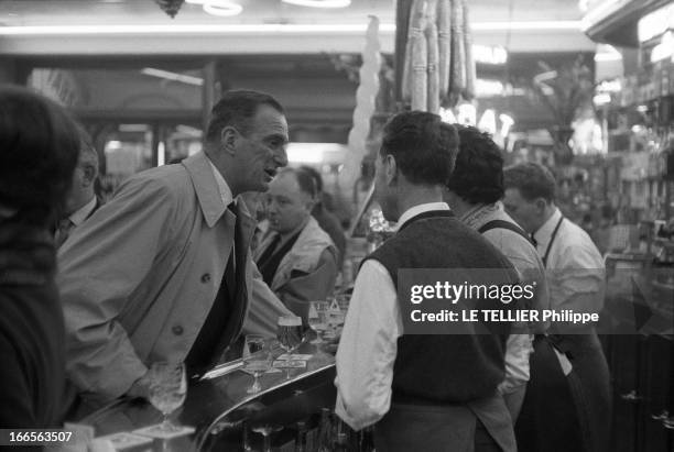 Jean Dides During His Campaign For The General Elections Of 1962. France, le 09 novembre 1962. Campagne électorale en vue des élections législatives...