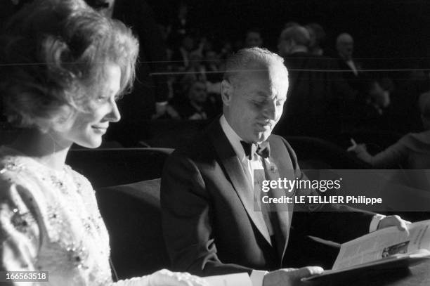 The Release In France Of The Film 'Le Jour Le Plus Long'. Le 26 septembre 1962 au Palais de Chaillot à Paris, l'actrice française Irina DEMICK,...