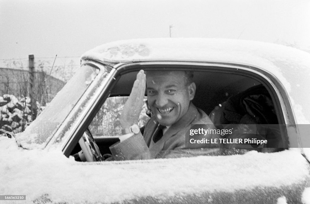 Colonel Rudel Colonel Hans Ulrich Rudel. Sarrebruck, janvier 1960. Une réunion du ...