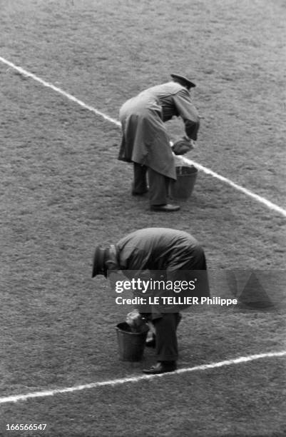 Final Of Soccer World Cup 1958 Brazil - Sweden . En Suède, à Solna, dans le stade de Rasunda, le 29 juin 1958, à l'occasion de la finale de la Coupe...